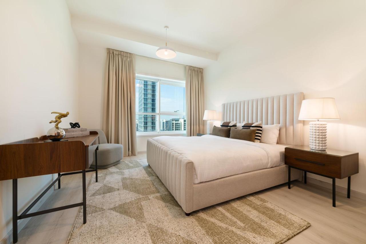 Maison Privee - Millennium Executive Tower Apartment Dubai Exterior photo